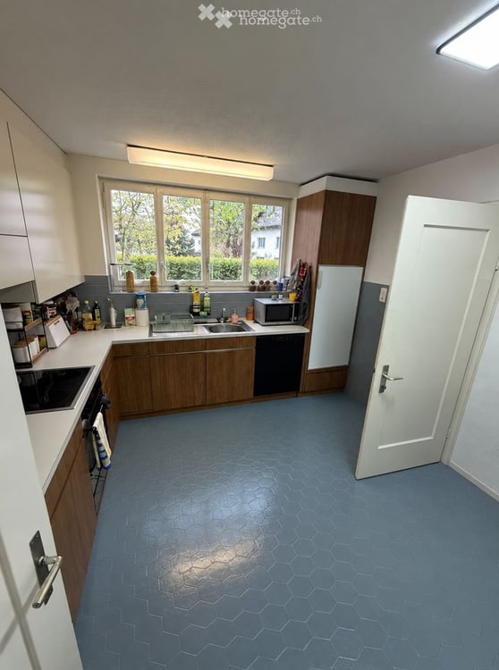 Schönes 5.5-Zi-Einfamilienhaus mit Garage und Umschwung befristet zu vermieten 5