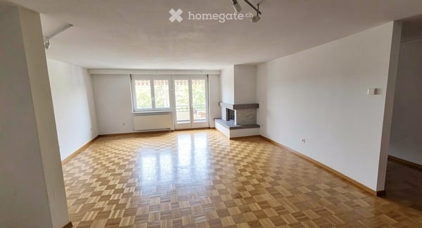 Helle 4.5-Zimmer-Wohnung mit sehr guter Infrastruktur und perfekter Wohnlage 2