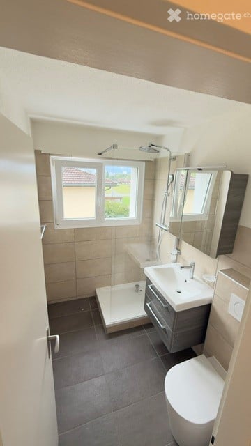 Renovierte 3.5-Zimmer-Wohnung mit Balkon in ruhiger Lage – Steinhausen 5