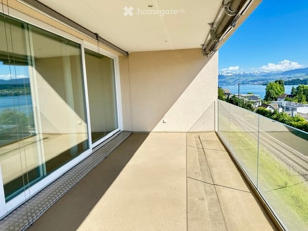 Exklusive 3.5-Zimmer-Terrassenwohnung mit traumhafter Panorama- Aussicht in Feldmeilen 7