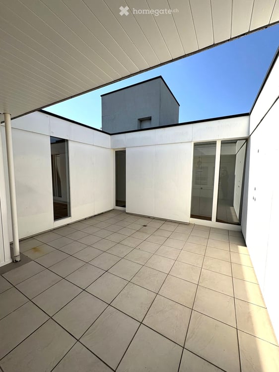 Charmante 3.5-Zimmer-Dachwohnung mit Terrasse in Baar 8