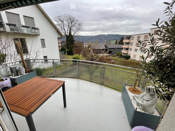 Helle und grosszügige 2½-Zimmerwohnung mit grossem Balkon in Kirchdorf AG 10