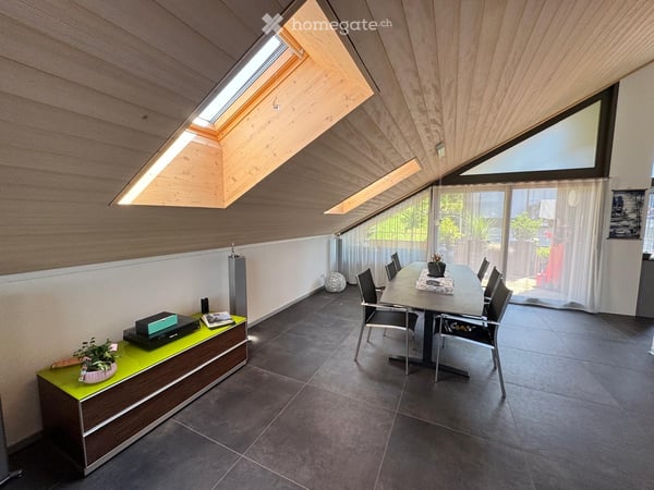 exklusive Dachwohnung mit Feriengefühl in Spiez 6