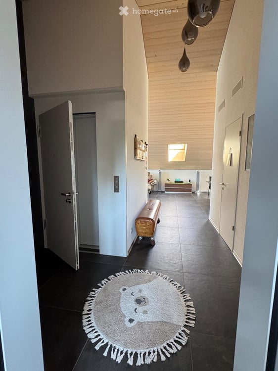 exklusive Dachwohnung mit Feriengefühl in Spiez 3