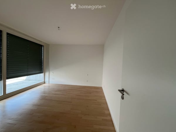 Vermietung einer lichtdurchfluteten Attikawohnung in Design-Haus auf Zeit (bis 2031) 14