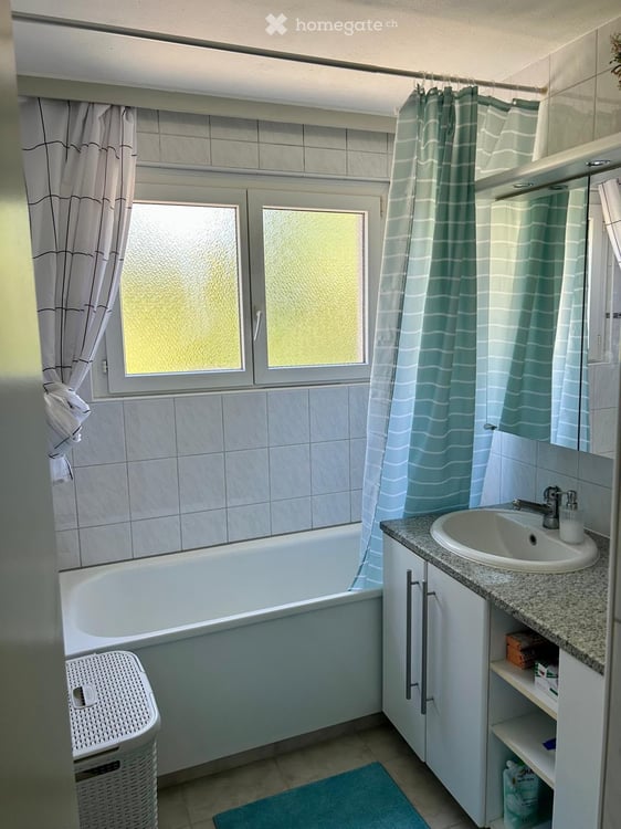 Helle 4.5-Zimmer-Wohnung mit Balkon in ruhiger Lage – Benglen 5