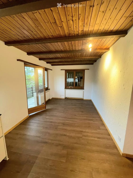 Ruhige 2.5 Zimmer Wohnung mit bezaubernder Aussicht 5