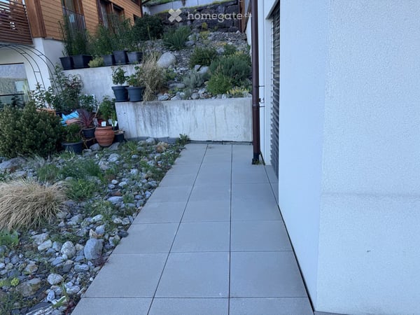 Stilvolle 2.5-Zimmer-Wohnung mit traumhafter See- und Bergsicht in Gunten mit Garage platz inklusive 13