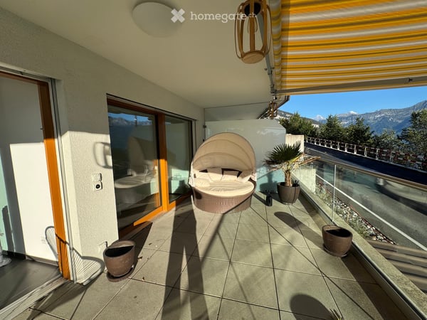 Stilvolle 2.5-Zimmer-Wohnung mit traumhafter See- und Bergsicht in Gunten 15