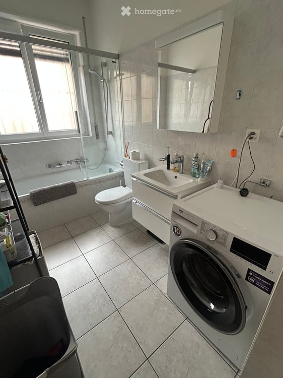 Sunny 3-Room Apartment with Balcony in Lugano – Available from November 2026 11
