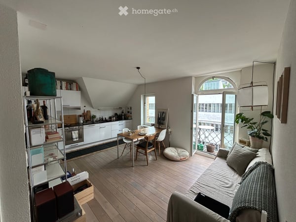 Charmante 2-Zimmer-Wohnung mit Balkon gleich beim Bahnhof St. Gallen 4