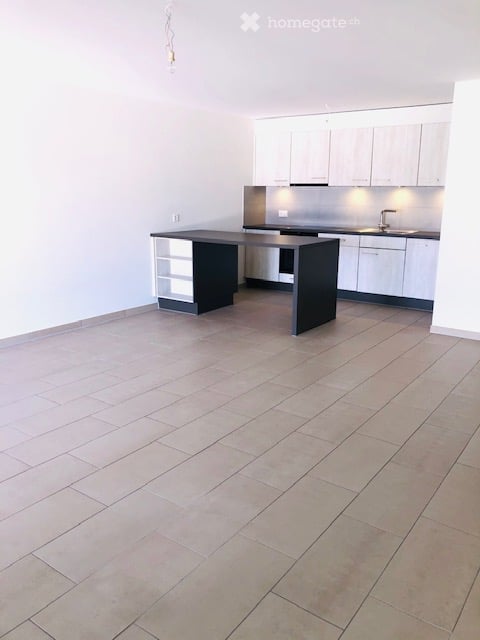 Bureau ou local commercial de 75m2 de 3.5 pièces à Yverdon-les-Bains