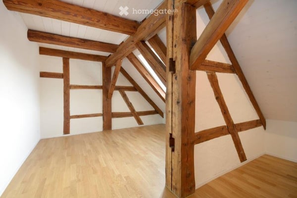 Wohnen im Herzen von Andelfingen, 4.5 Zimmer Maisonette Wohnung direkt am Marktplatz 6