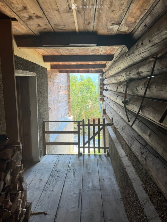Holzhaus aus dem 19. JH langfristig zu vermieten in Calfreisen im Schanfigg 15