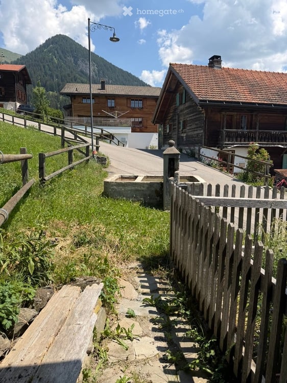 Holzhaus aus dem 19. JH langfristig zu vermieten in Calfreisen im Schanfigg 5