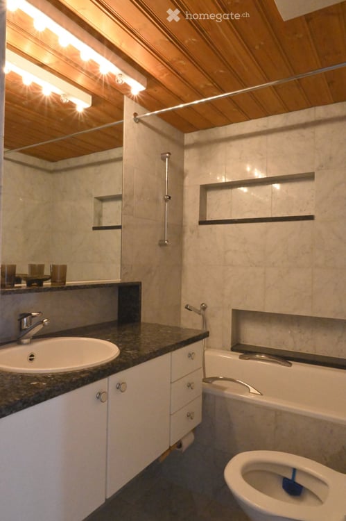 2.5-Zimmer-Wohnung mit Balkon und schöner Aussicht in Volketswil 9