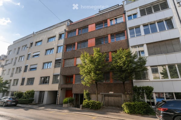 Charmante Wohnung mit Balkon, Einstellhallenplatz und herrlichem Ausblick in Basel-Gundeldingen 10