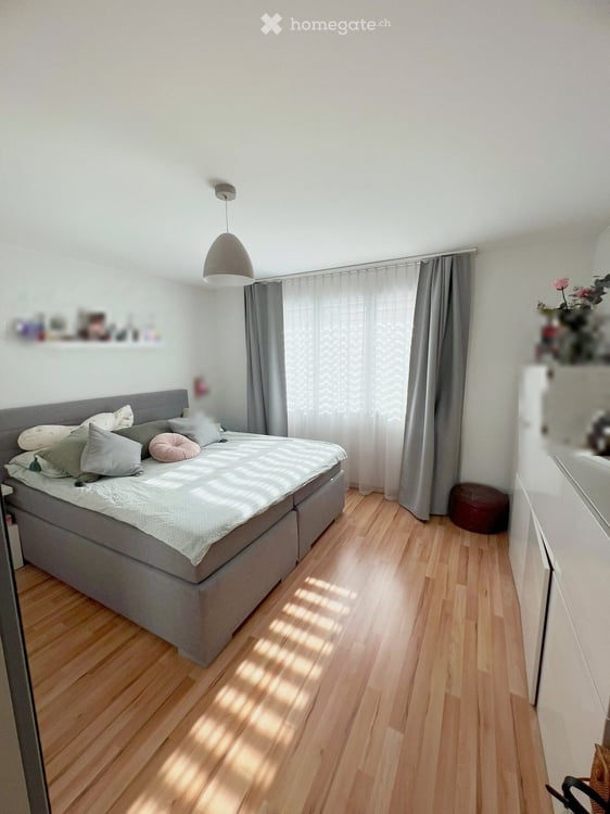 Grosszügige 4.5-Zimmer-Wohnung mit Balkon, Lift und eigener Waschküche in Flawil 7