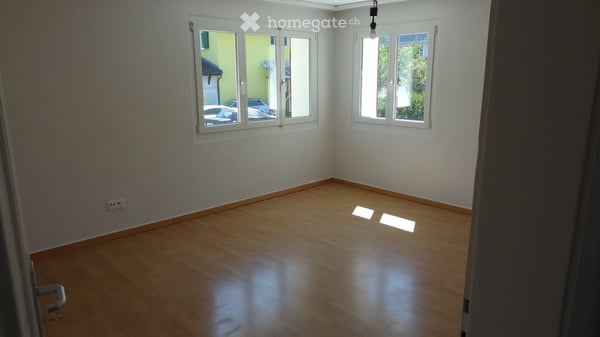 Charmantes Einfamilienhaus zur befristeten Vermietung in Sevelen 4