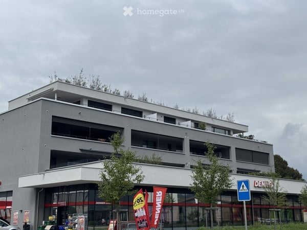 Moderne 3.5 Zimmer Wohnung inkl. 1 TG Platz 12