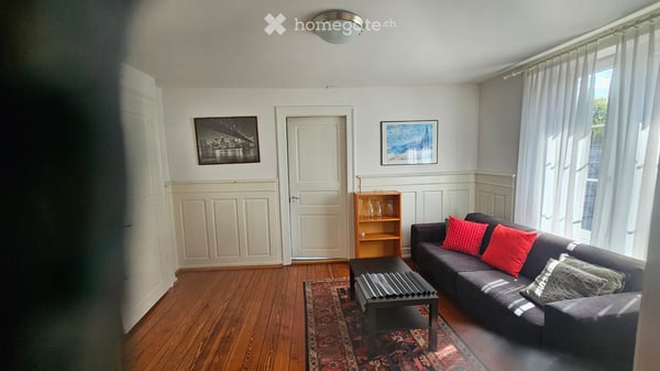 Charmante 2.5-Zimmer-Wohnung mit Aussicht in Zürich Seefeld 4