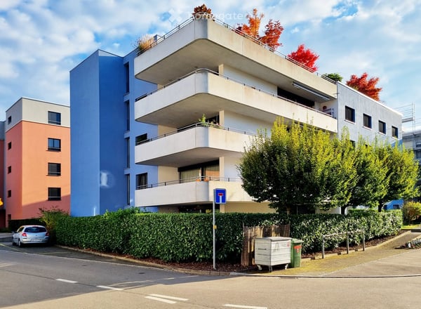 Helle Attikawohnung mit schöner Aussicht, grosser Terrasse und Garten über den Dächern von Wettingen 18