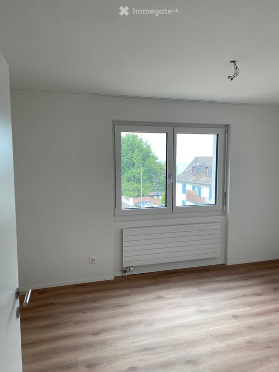 Nachmieter für moderne 3.5-Zimmer-Wohnung mit zwei Balkone in Wädenswil! 13