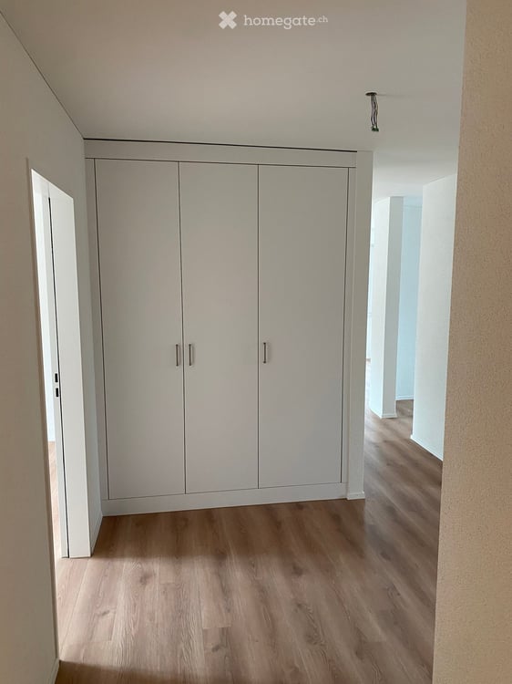 Nachmieter für moderne 3.5-Zimmer-Wohnung mit zwei Balkone in Wädenswil! 4