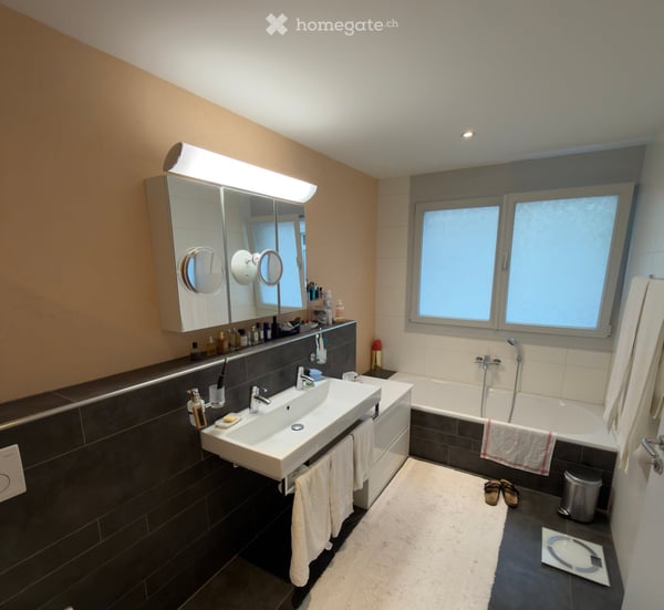 Exklusive, moderne 7-Zimmer-Wohnung im Erdgeschoss eines 4-Parteien-Hauses mit ländlichem Flair 6