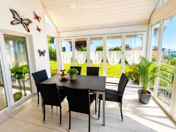 Freistehendes 6.5-Zimmer-Einfamilienhaus an sehr ruhiger Lage mit wunderbarer Weitsicht 9