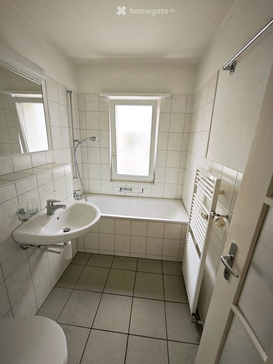 Frisch renovierte 4.5-Zimmer-Wohnung mit grossem Balkon in Wettingen 9