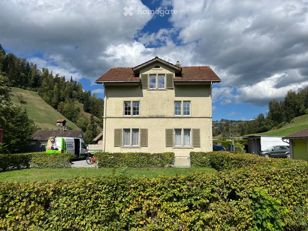 2 Charmante 3.5-Zimmer-Wohnungen im Altbau mit herrlicher Aussicht ins Grüne in Fischenthal 26