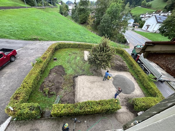 1 Charmante 3.5-Zimmer-Dachwohnung im Altbau mit herrlicher Sicht ins Grüne in Fischenthal 15