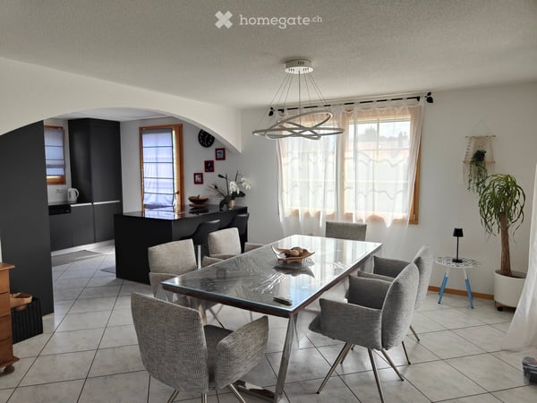 Charmante maison individuelle de 5.5 pièces à Posieux 4