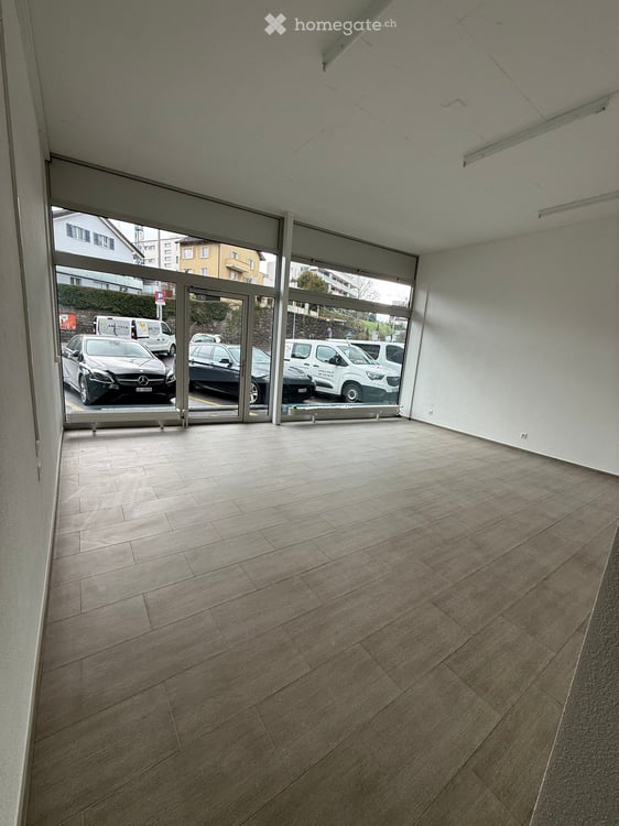 Moderne Geschäftsfläche in Emmenbrücke zu vermieten 4