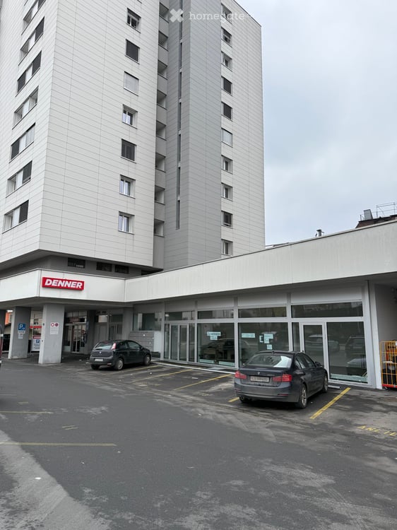 Moderne Geschäftsfläche in Emmenbrücke zu vermieten