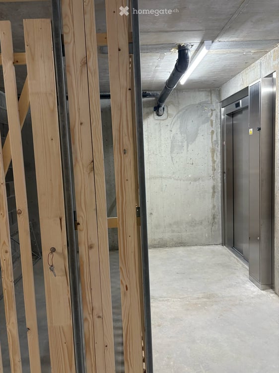 APPARTEMENT 4.5 NEUF, 135 m2, 2 grands balcons, vue imprenable, ascenseur privé, ARDON. 18