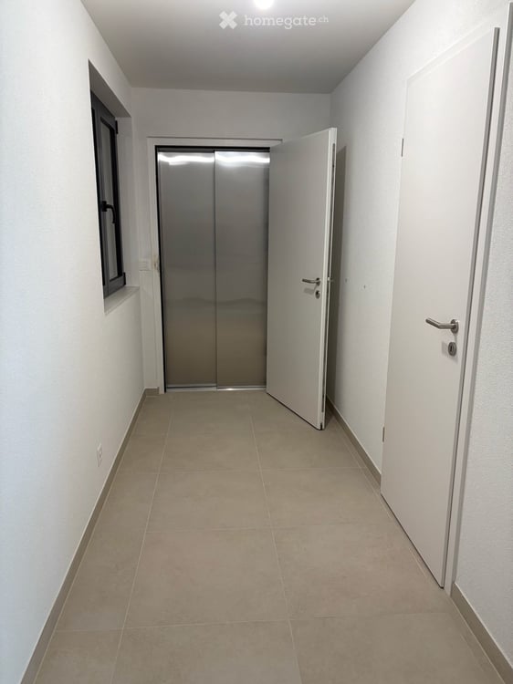 APPARTEMENT 4.5 NEUF, 135 m2, 2 grands balcons, vue imprenable, ascenseur privé, ARDON. 9