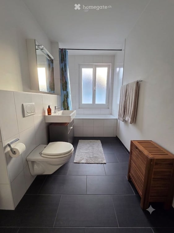 Schöne, helle 4.5-Zimmer-Wohnung in Herrliberg 7