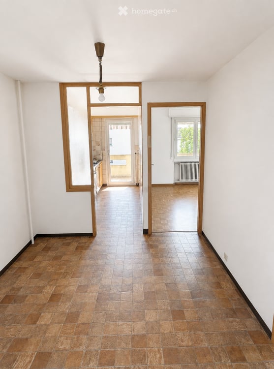 Lumineux 3,5 pièces avec 2 balcons et garage – Echallens 9