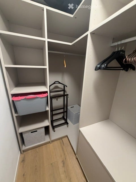 Modernes möbliertes Studio im 1.UG mit Oberlicht – Neubau in Zürich-Albisrieden mit Hausmitbenutzung 6