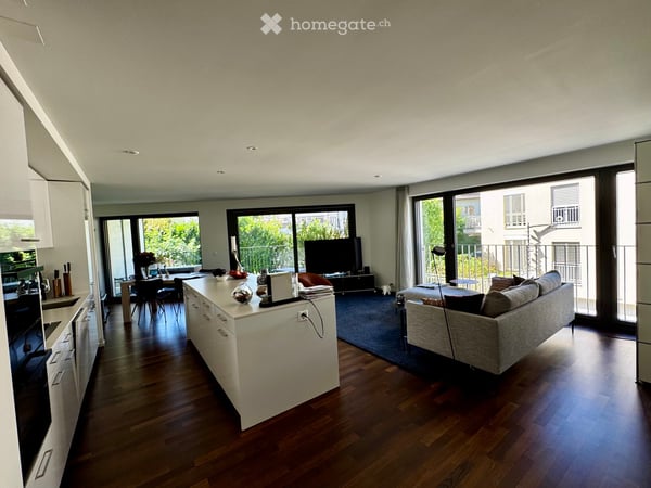 Exklusive 4.5-Zimmerwohnung an Toplage in Zürich 1