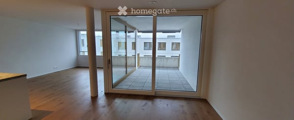 Moderne geräumige 3.5-Zimmer-Wohnung in Fislisbach mit Balkon und Garage 7