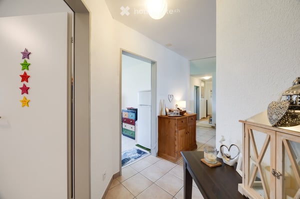 Spacious 5.5-Room Apartment in Siebnen – Renovated & Wheelchair Accessible 7