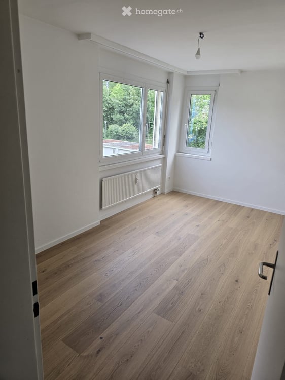Helle 4.5-Zimmer-Wohnung mit Balkon in Arlesheim 6
