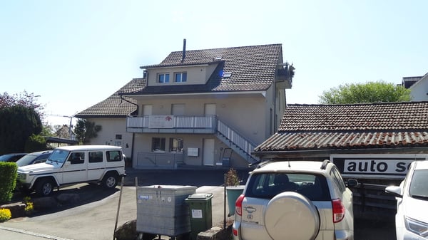 Mehrfamilienhaus mit 3 Wohnungen als Anlageobjekt oder Generationenhaus in Egg b ZH 2