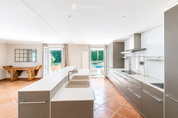 Rare – Belle villa de maître avec piscine et parc de 4’000 m² 6