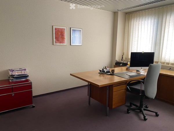 Büro an bestens erschlossener Lage in Cham 9