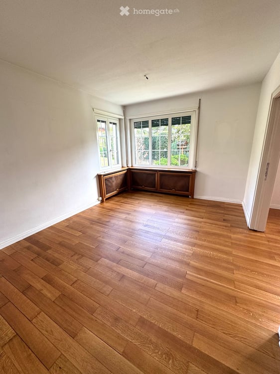 Charmantes 5-Zimmer-Doppeleinfamilienhaus mit Garten in Zollikon (Befristet bis Ende 2028) 3