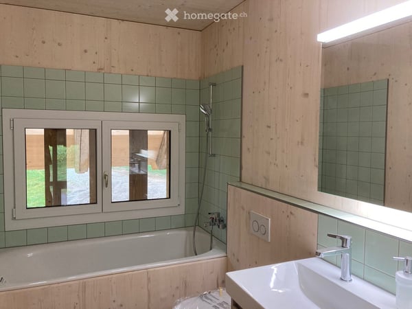 5.5-Zimmer-Bauernhaus in Seftigen: Wohnen im Grünen mit Bergpanorama 4